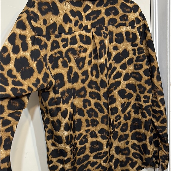 Leopard Print Blouse - Picture 3 of 3